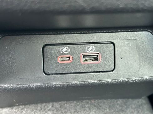 Used 2025 Nissan Altima 2.5 SV FWD image 20