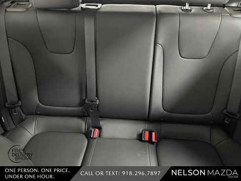 Used 2024 Buick Encore GX Sport Touring image 35