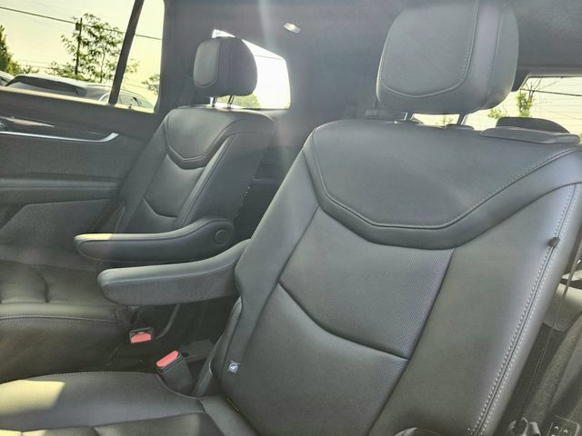 Used 2021 Cadillac XT6 Premium Luxury AWD/4WD image 24