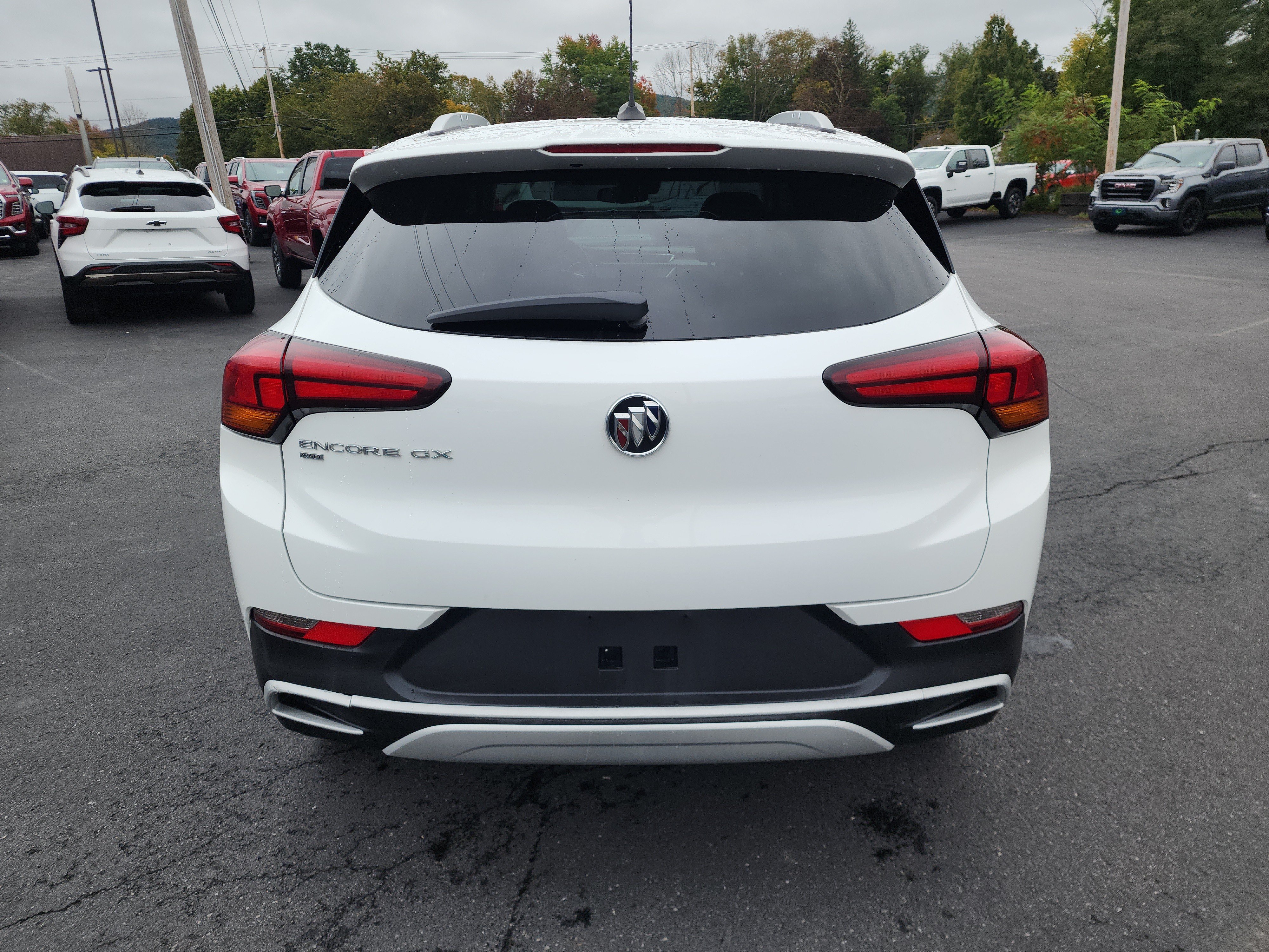 Certified 2021 Buick Encore GX Select AWD/4WD image 7