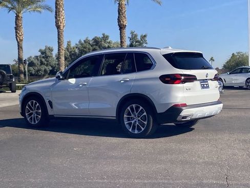 Used 2026 BMW X5 xDrive50e w/ Executive Package AWD/4WD image 8