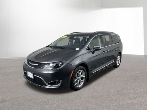 Used 2020 Chrysler Pacifica Limited w/ Advanced Safetytec Group image 12