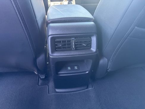 Used 2024 Honda CR-V Sport Touring image 40