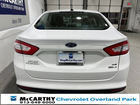Used 2013 Ford Fusion SE image 6