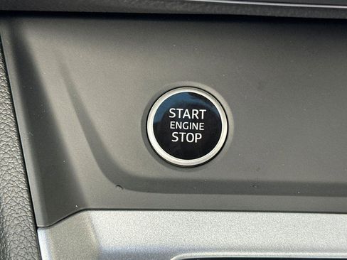 New 2025 Audi Q3 2.0T Premium Plus image 21