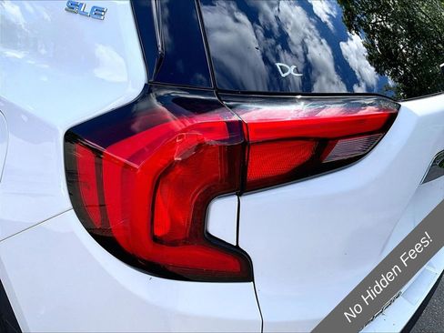 Used 2019 GMC Terrain SLE FWD image 18