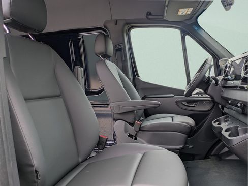 New 2026 Mercedes-Benz Sprinter 2500 image 7
