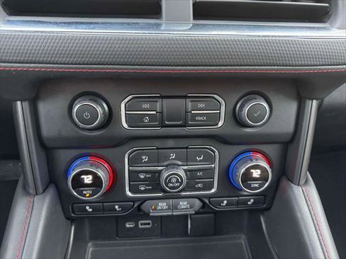 Used 2022 Chevrolet Tahoe RST w/ Sport Performance Package image 30