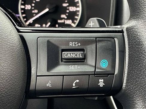 Certified 2023 Nissan Rogue SV image 22