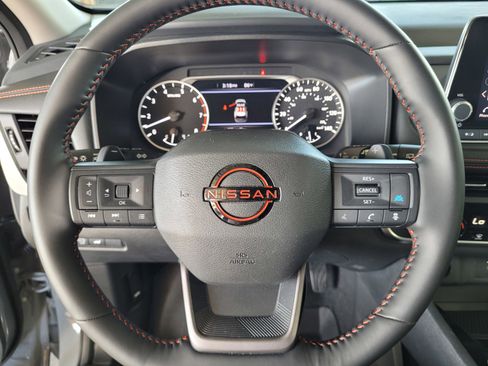Certified 2025 Nissan Rogue SV AWD/4WD image 16