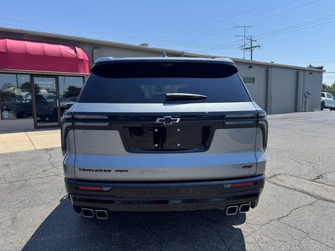 Used 2026 Chevrolet Traverse RS AWD/4WD image 4