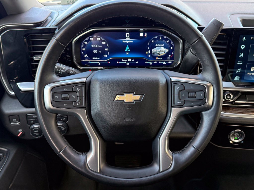 Used 2023 Chevrolet Silverado 1500 LT AWD/4WD image 16
