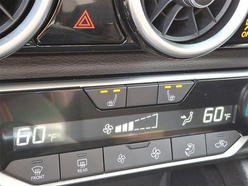 Certified 2025 Nissan Sentra SR image 23