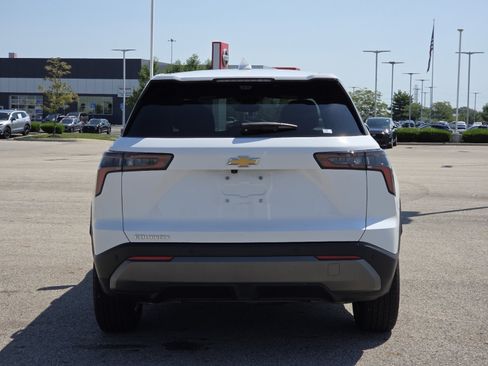Used 2025 Chevrolet Equinox LT w/ Safety and Technology Package FWD image 15