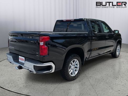 Used 2021 Chevrolet Silverado 1500 LT AWD/4WD image 6