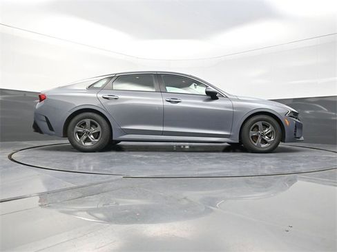 Used 2023 Kia K5 LXS image 34