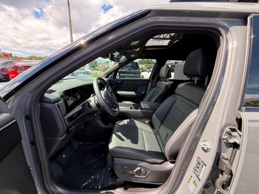 Used 2025 Hyundai Santa Fe Calligraphy FWD image 9