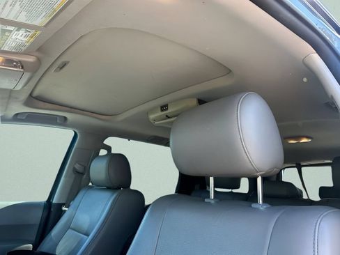 Used 2016 Toyota Sequoia Limited AWD/4WD image 21