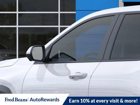 New 2026 Chevrolet Equinox LT w/ Convenience Package II AWD/4WD image 15