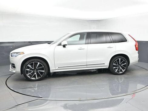 Used 2024 Volvo XC90 B6 Ultimate w/ Protection Package AWD/4WD image 4