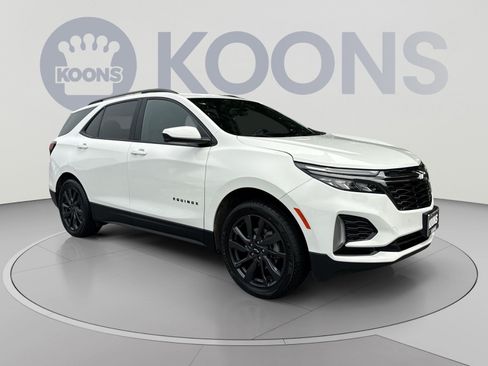 Used 2023 Chevrolet Equinox RS AWD/4WD image 10
