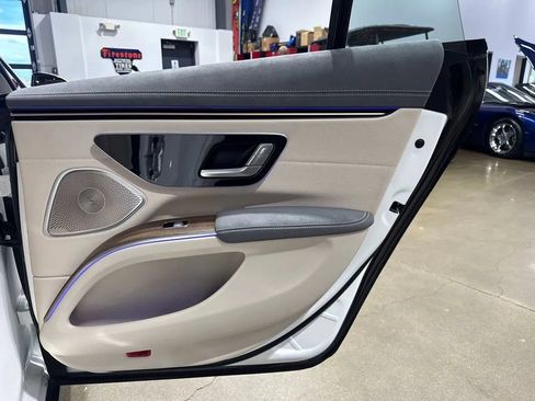 Used 2022 Mercedes-Benz EQS 450+ Sedan image 82
