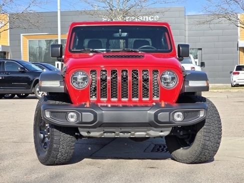 Used 2021 Jeep Gladiator Mojave AWD/4WD image 2