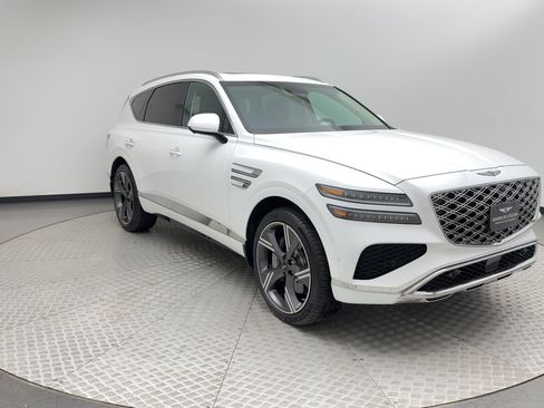 Certified 2026 Genesis GV80 3.5T Prestige image 8