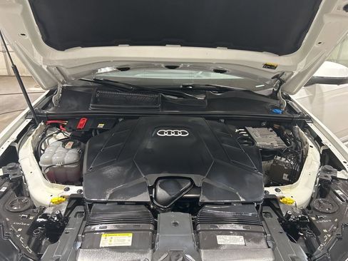 Used 2021 Audi Q7 3.0T Premium w/ Convenience Package image 25