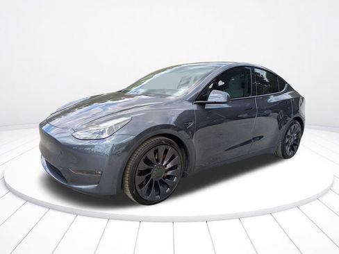 Used 2022 Tesla Model Y Performance AWD/4WD image 9