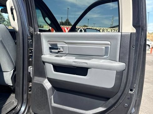 Certified 2016 RAM 2500 Big Horn AWD/4WD image 14
