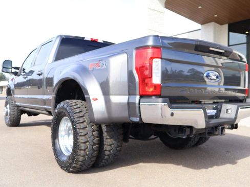 Used 2019 Ford F350 Lariat w/ Lariat Ultimate Package image 3