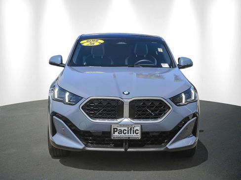 Used 2026 BMW X2 xDrive28i w/ Technology Package AWD/4WD image 2