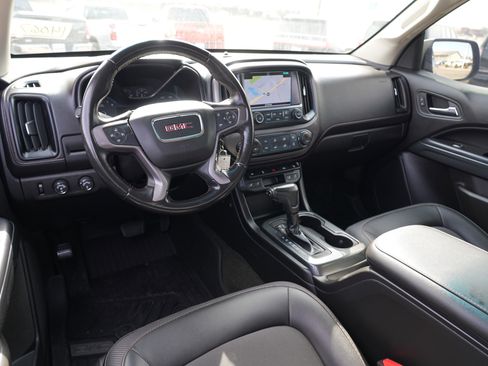 Used 2017 GMC Canyon SLE w/ All Terrain X Package image 32