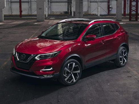 Certified 2022 Nissan Rogue Sport S image 1