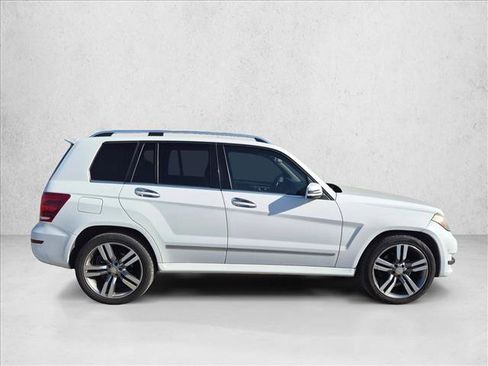 Used 2015 Mercedes-Benz GLK 350 2WD image 4