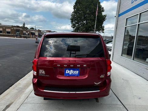 Used 2015 Dodge Grand Caravan SXT w/ Security Group image 4