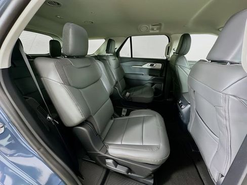 New 2026 Ford Explorer Active image 27