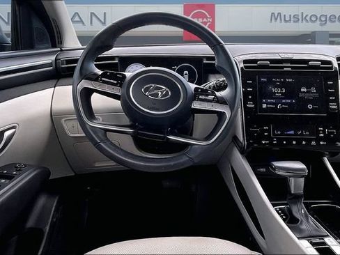 Used 2023 Hyundai Tucson SEL w/ Convenience Package FWD image 8