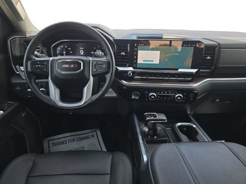 Used 2023 GMC Sierra 1500 SLT w/ SLT Convenience Package AWD/4WD image 12