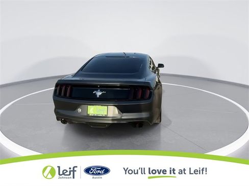 Used 2017 Ford Mustang Coupe image 10