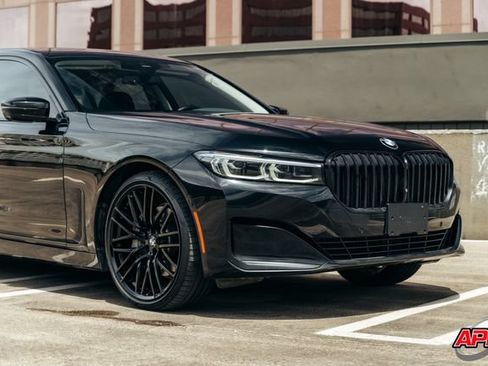 Used 2020 BMW 740i w/ Cold Weather Package RWD image 49