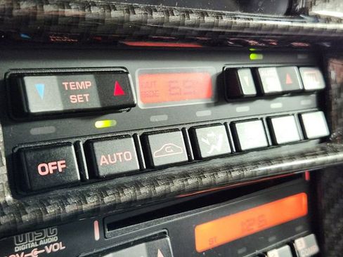 Used 1996 Chevrolet Corvette Coupe RWD image 20