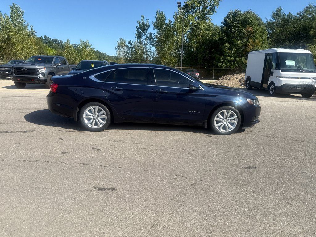 Used 2017 Chevrolet Impala LT FWD image 7