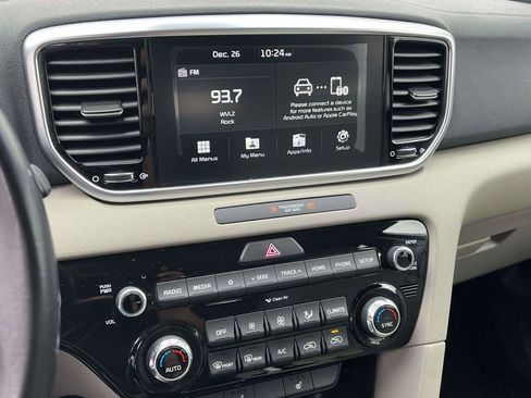 Used 2020 Kia Sportage EX image 20