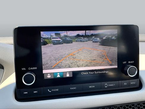 Certified 2023 Honda HR-V LX image 26