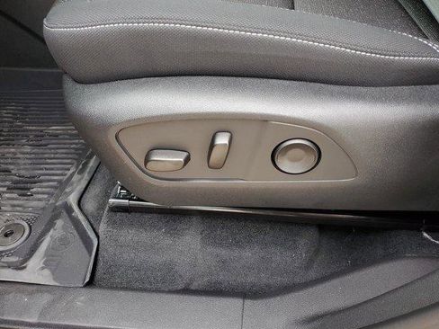 New 2026 Chevrolet Traverse LT w/ Driver Confidence Package image 20