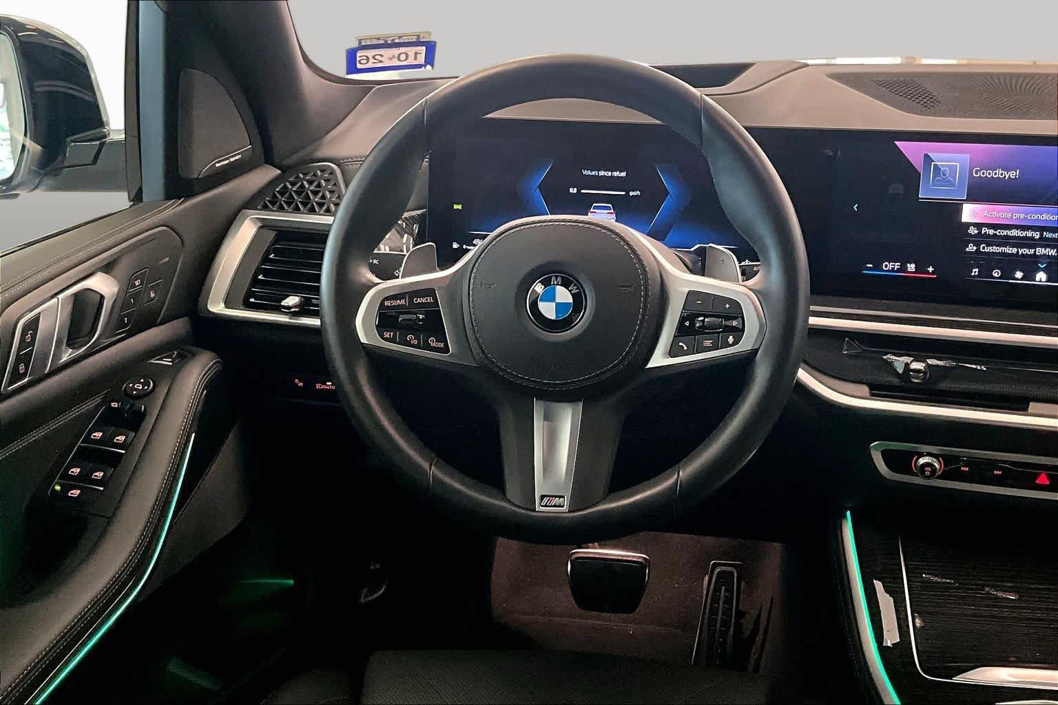 Used 2025 BMW X5 sDrive40i w/ Executive Package RWD image 16