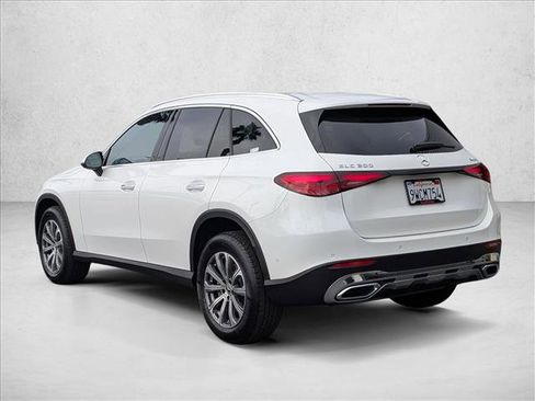 Used 2026 Mercedes-Benz GLC 300 4MATIC image 8
