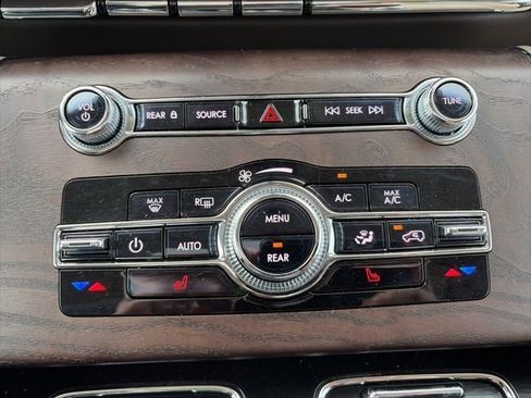 Used 2022 Lincoln Aviator Reserve w/ Class IV Trailer Tow Package image 22